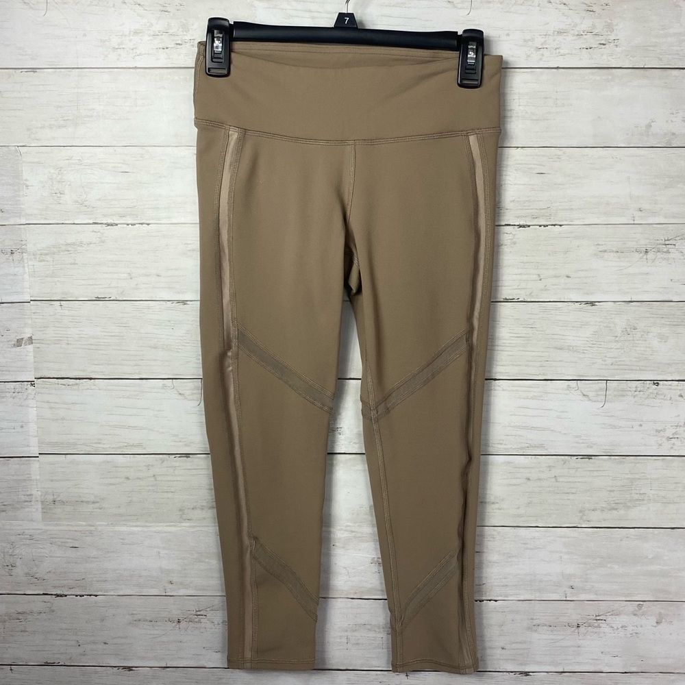 Alo Yoga Continuity Taupe Capri Mesh Leggings - Picture 3 of 8